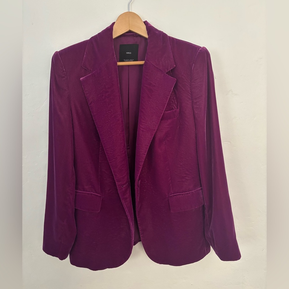 Mango Women's Rich Purple/Fuscia Velvet Blazer